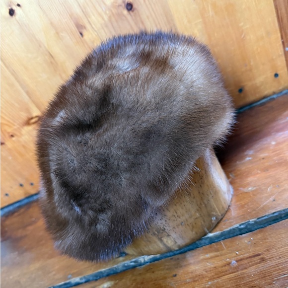 Vintage floppy mink beret - Picture 3 of 7